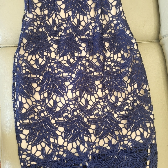 Revolve Keepsake dress - Picture 14 of 14